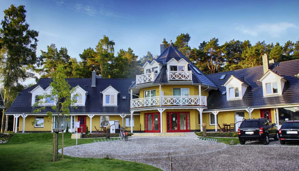 Blankenfohrt-Strandhaus-9-Strandwohnung-aussen-morgens